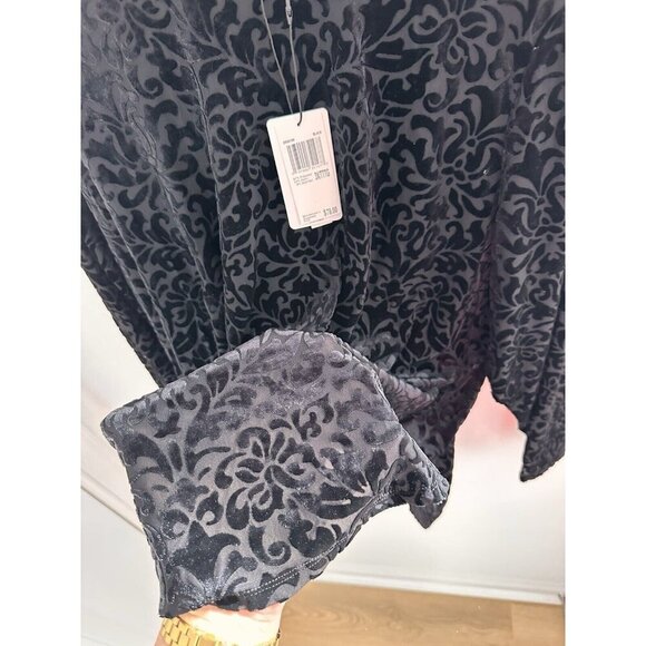 NWT Chelsea & Theodore Black Burnout Velvet L/S Top Sz 3X Witchy Goth Whimsigoth - Picture 3 of 9